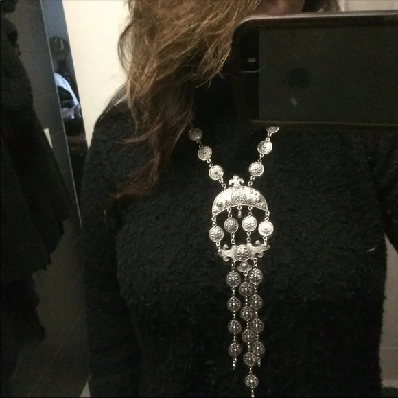 Fashion necklace  - Picture 2 of 3